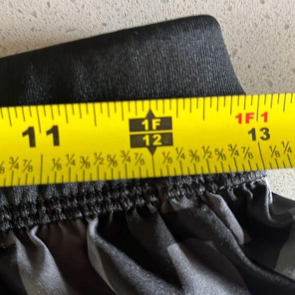 Adidas All Over Print Shorts Men’s Small 9 inseam - Picture 5 of 8